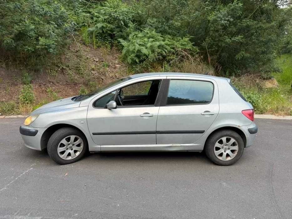 Carro Peugeot 307 2003