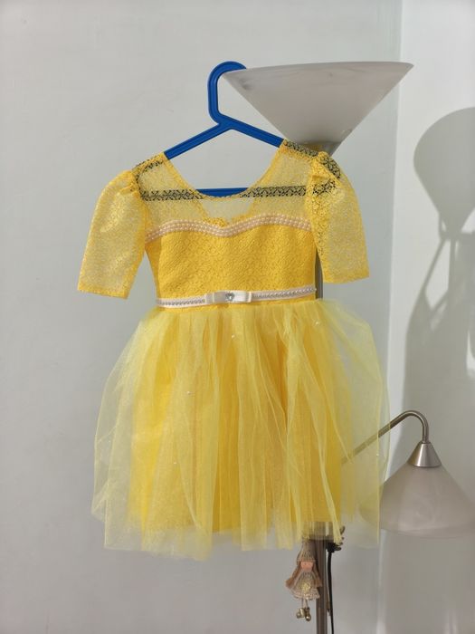 Детское платье нарядное на утренник праздник Новый год Рождество