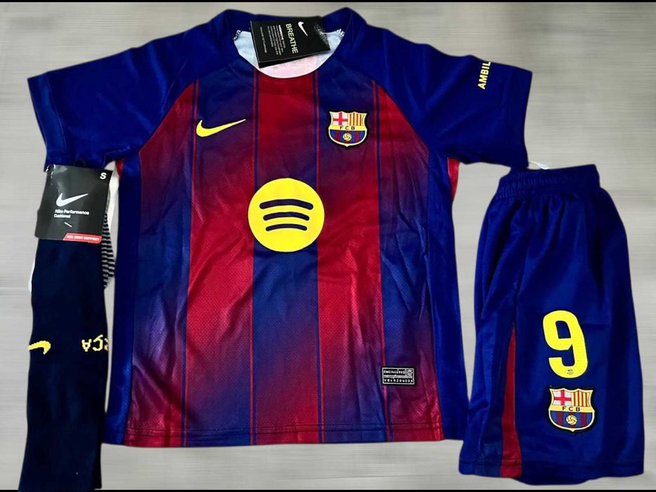 Strój Lewandowski FC Barcelona Zestaw Komplet dziecięcy duży Wybór Sezon 25/26