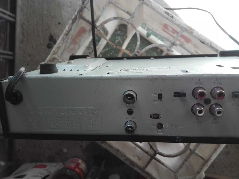 Satellite Receiver in Good Condition64551136902787124