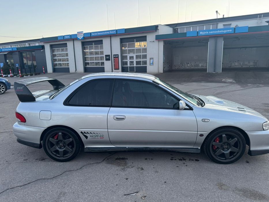 Subaru Impreza GC8 STI coupe