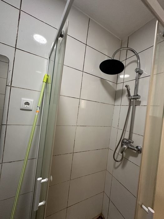 Quarto compartilhado com uma pessoa