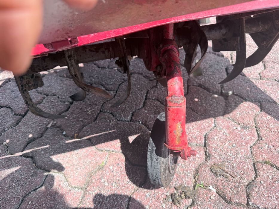 Motocultivador Kubota a Gasolina