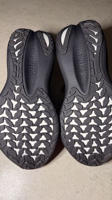 Кросівки Puma Magmax Nitro