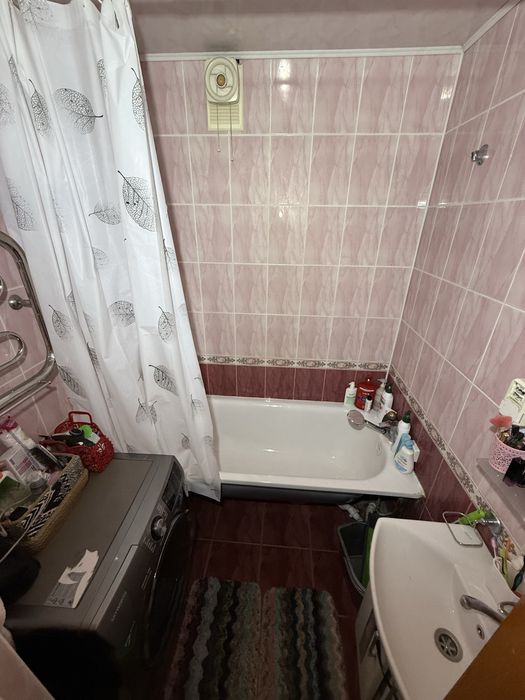 Двох кімнатна квартира в центрі міста