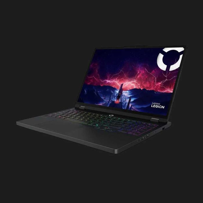 Lenovo Legion Pro 5 2025 R9 8940HX/RTX 5070/RAM 32GB/SSD 1TB/QHD 240Hz