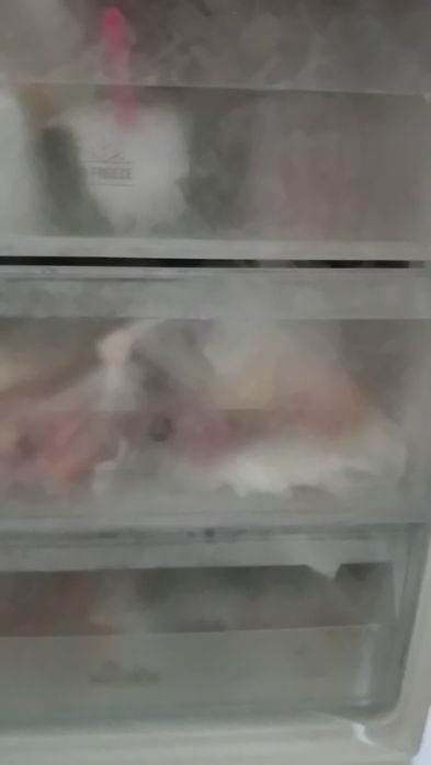 Frigorifico hotpoint cimza como novo