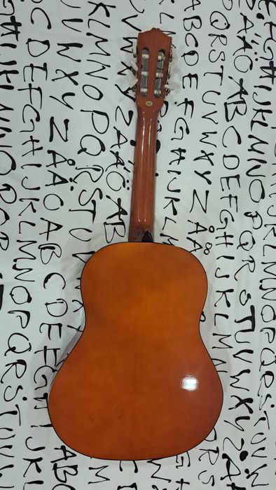 Guitarra de criança