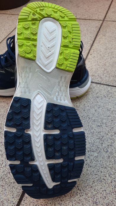Buty sportowe męskie 43