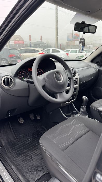 Dacia Sandero StapWay Дача СтепВей 2010 р 1,6 бенз 5 МКПП НЕ ФАРБОВАНА