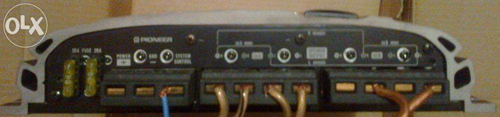 Amplificador Auto Pioneer Class A GM-X904 600w