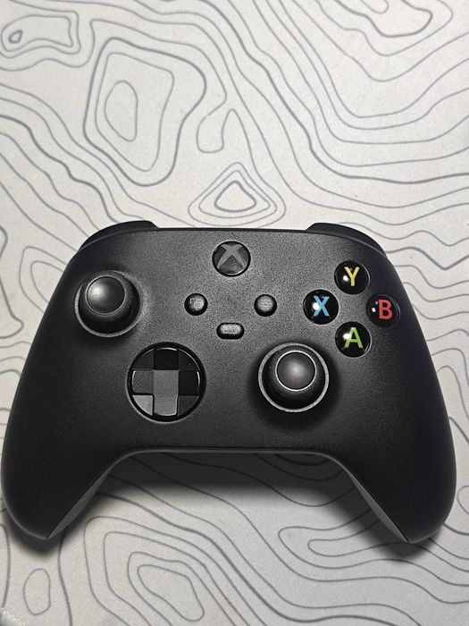 Xbox Series S 1TB Preta + 2 Comandos | Caixa Original