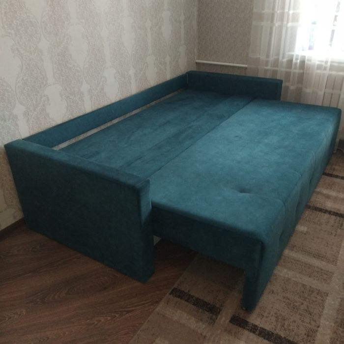 Диван розкладний. Новий