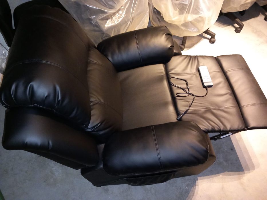 Cadeira de massagens como nova