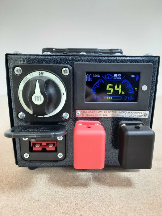 Професійне виготовлення акумуляторних збірок LiFePO4 / Li-ion (12V, 24V, 48V)