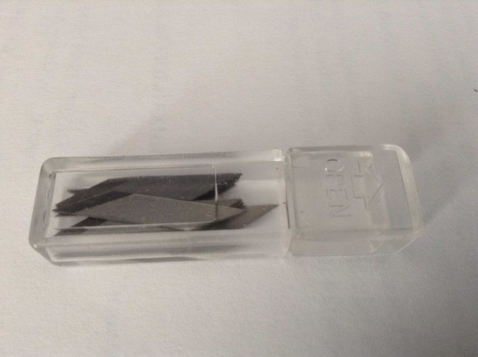 Макетный прецизионный нож-ручка + набор сменных лезвий