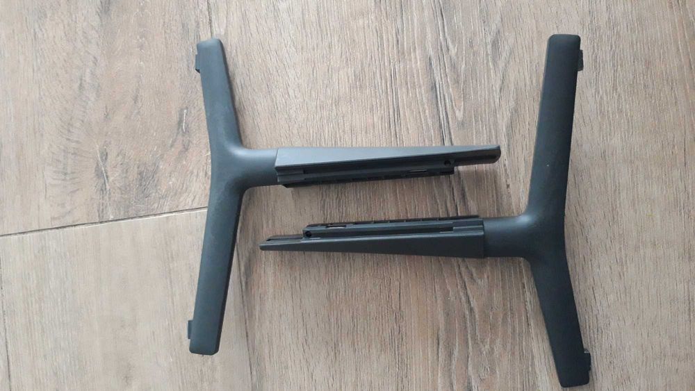 Nóżki podstawa stojak stopki pod TV samsung 50Qled 55TU7172