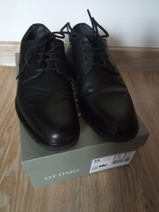 Eleganckie buty Ottimo r.35 czarne wiązane wkładka 22 cm