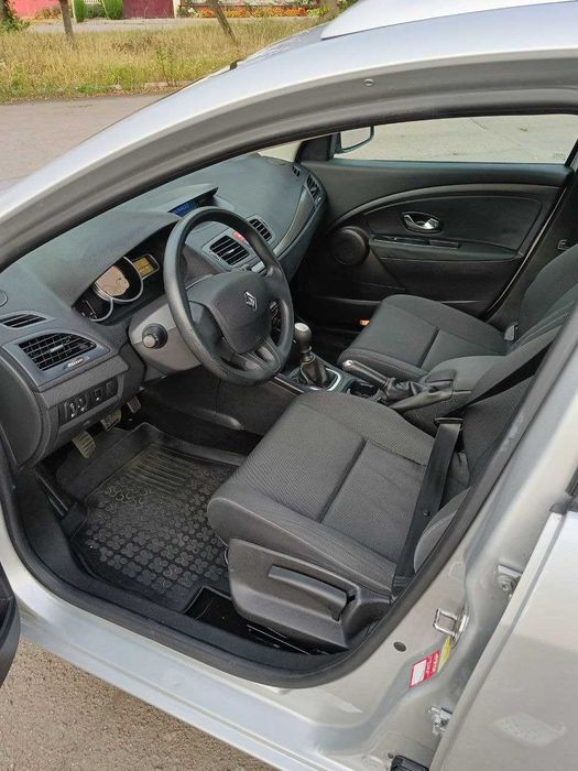Renault Megane 2011 VIN VF1KZ1W0645164415 фото оголошення 11 з 16