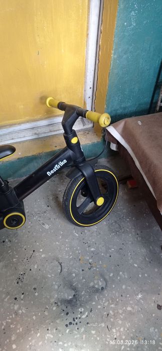 Велосипед -беговіл Best Trike.