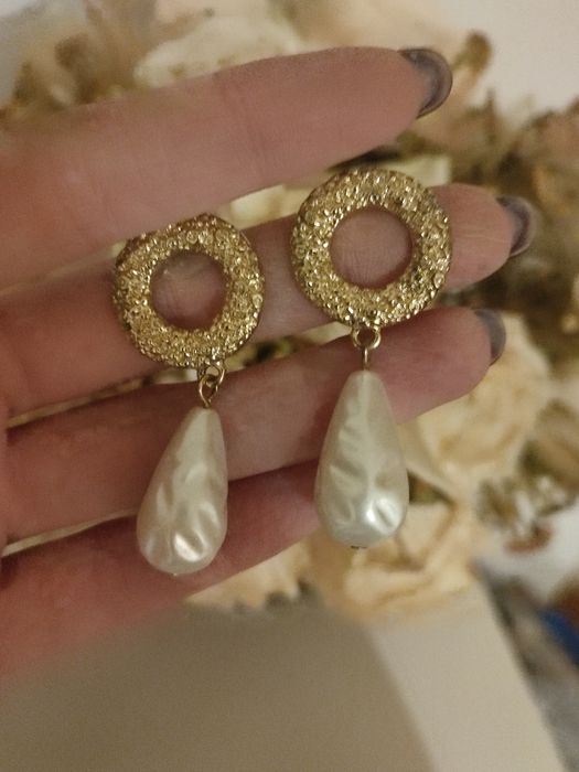 Vendo brincos elegantes