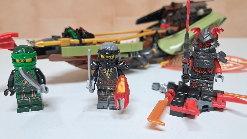 LEGO 70623 - Ninjago - Destiny's Shadow