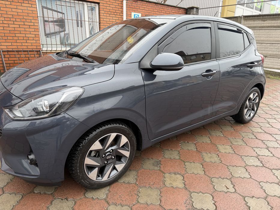Продам Hyundai  i 10  АВТОМАТ