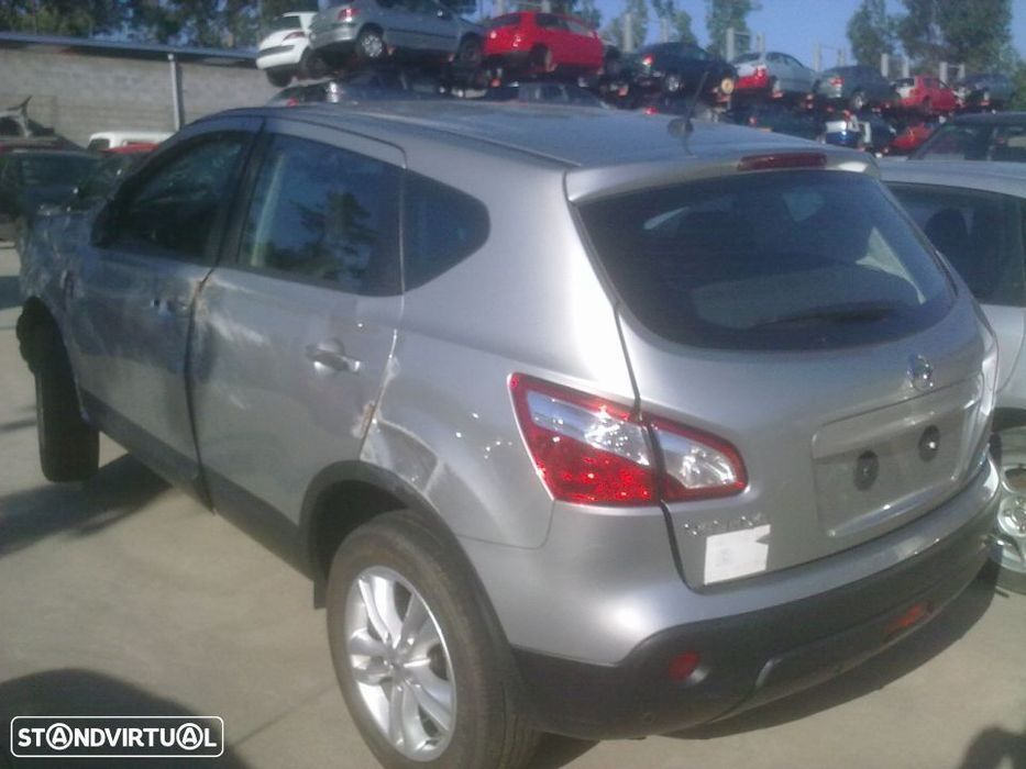 Traseira / Frente /Interior Nissan Qashqai DCI 2012