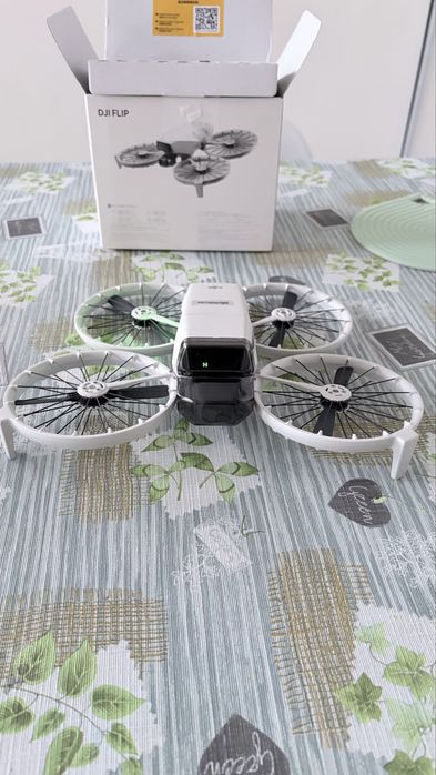 Dji Flip com comando RC3447225634258298880