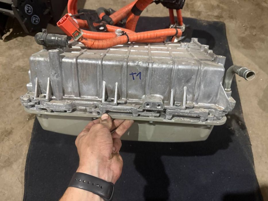 Пдм Nissan Leaf модуль зарядки 13-22 роки 3.6;6.6 чадемо  в наявності!