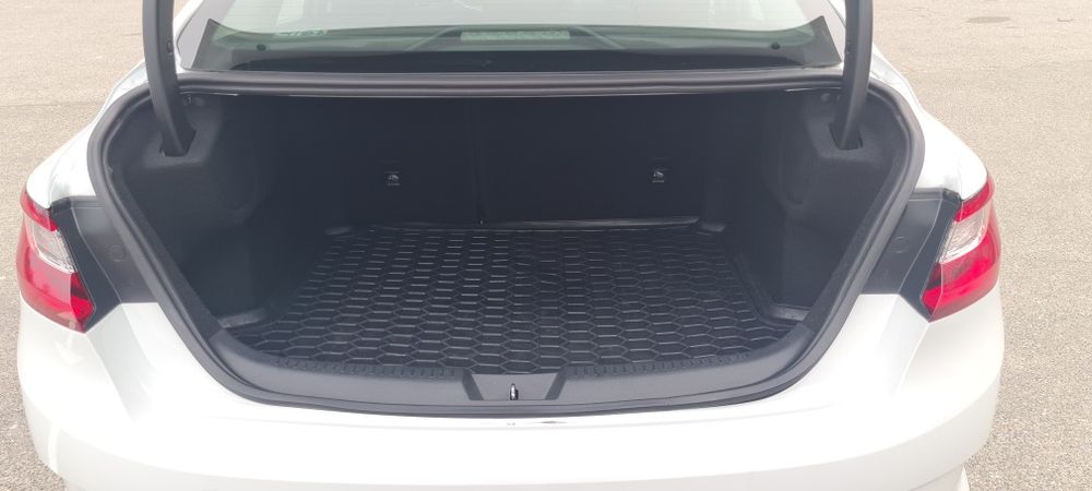 Renault Megane Sedan