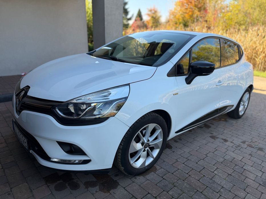 Renault Clio Auto kupione w polskim salonie
