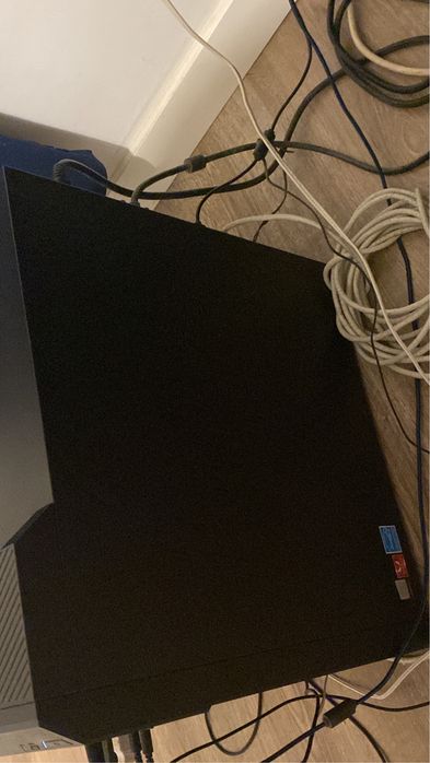 Computador ASUS AMD Ryzen 5 3600G - 500GB SSD - 8GB RAM