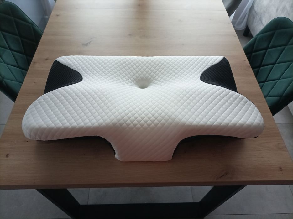 Poduszka ortopedyczna motylek