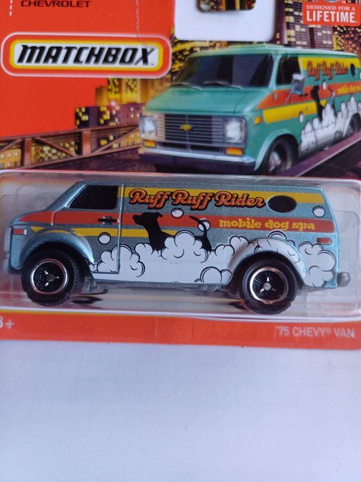 Matchbox 75 Chevy Van