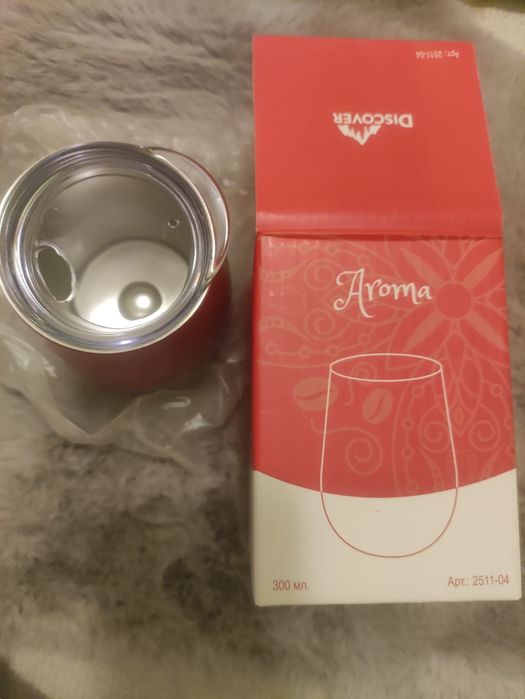 Термочашка червона