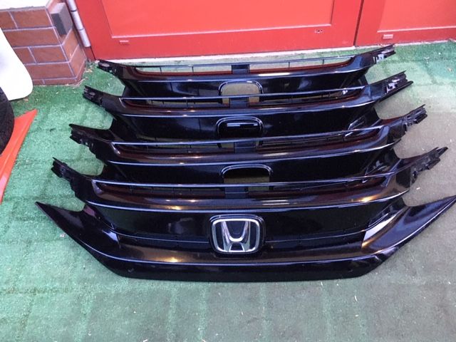 Honda Civic X 2018- Grill Atrapa 4d 5d