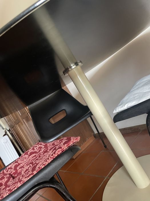 Mesa de jantar redonda