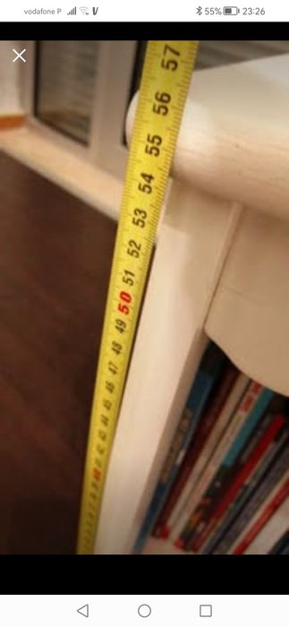 Mesa cabeceira branca