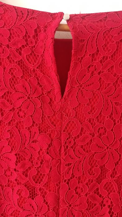 Klasyczna sukienka czerwona koronkowa Mohito basic XL, elegancka, na r
