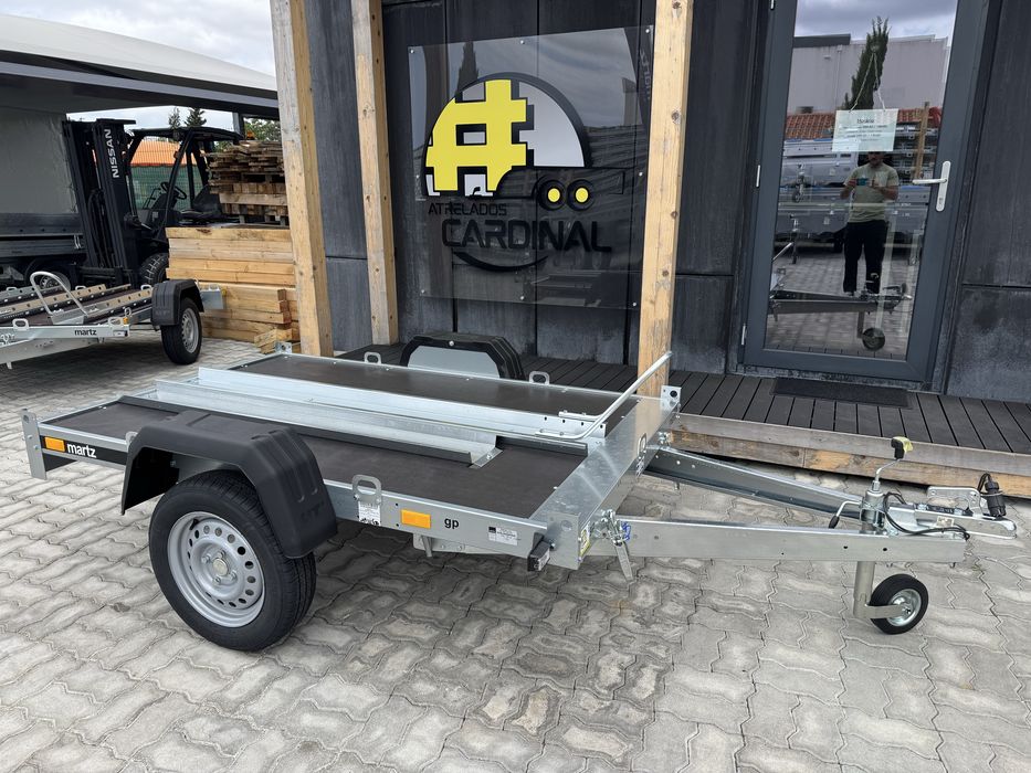 Atrelados/Reboques NOVOS com Garantia e IVA incluidos