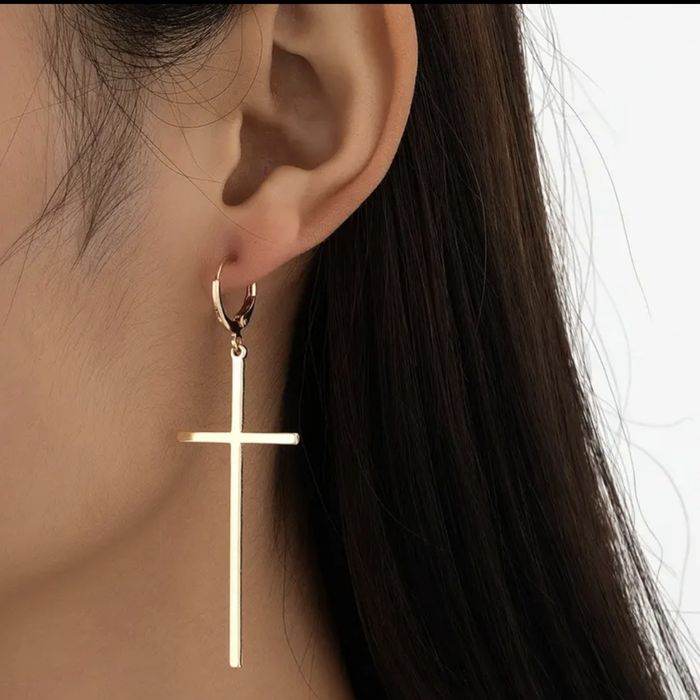 Стильные  минималистические серьги-крестики