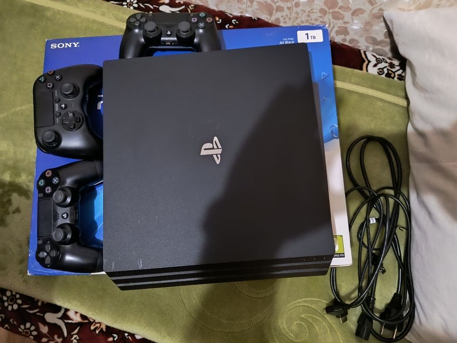 PlayStation 4 pro SSD 1 TB
