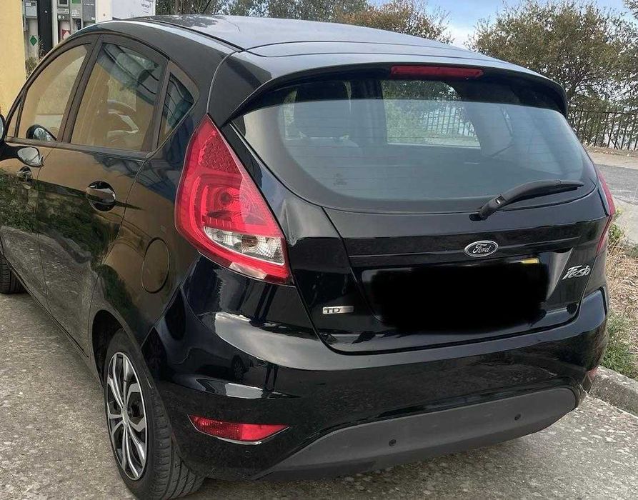 ford fiesta preto 5p bom estado particular