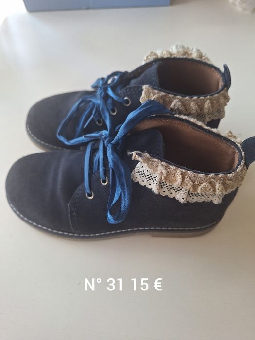 Sapatos criança.