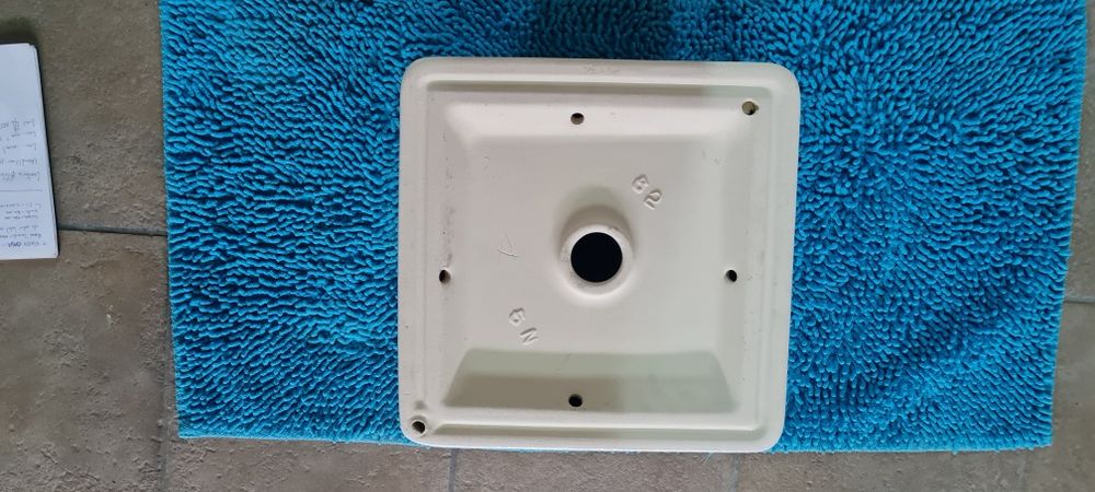 Lavatórios de pousar SANINDUSA