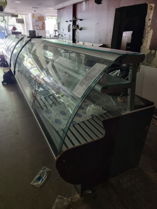 12m de Vitrines de conservação, refrigeração e exposição