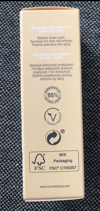 Serum rozświetlające Numee Vitamin Power z witaminą C 5%
