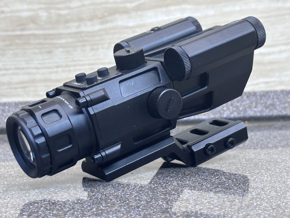 Призматический прицел 4х с ЛЦУ