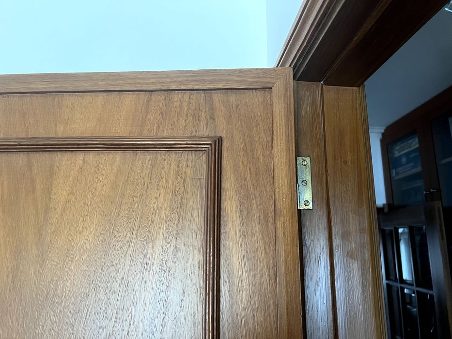 Portas de Madeira Maciça